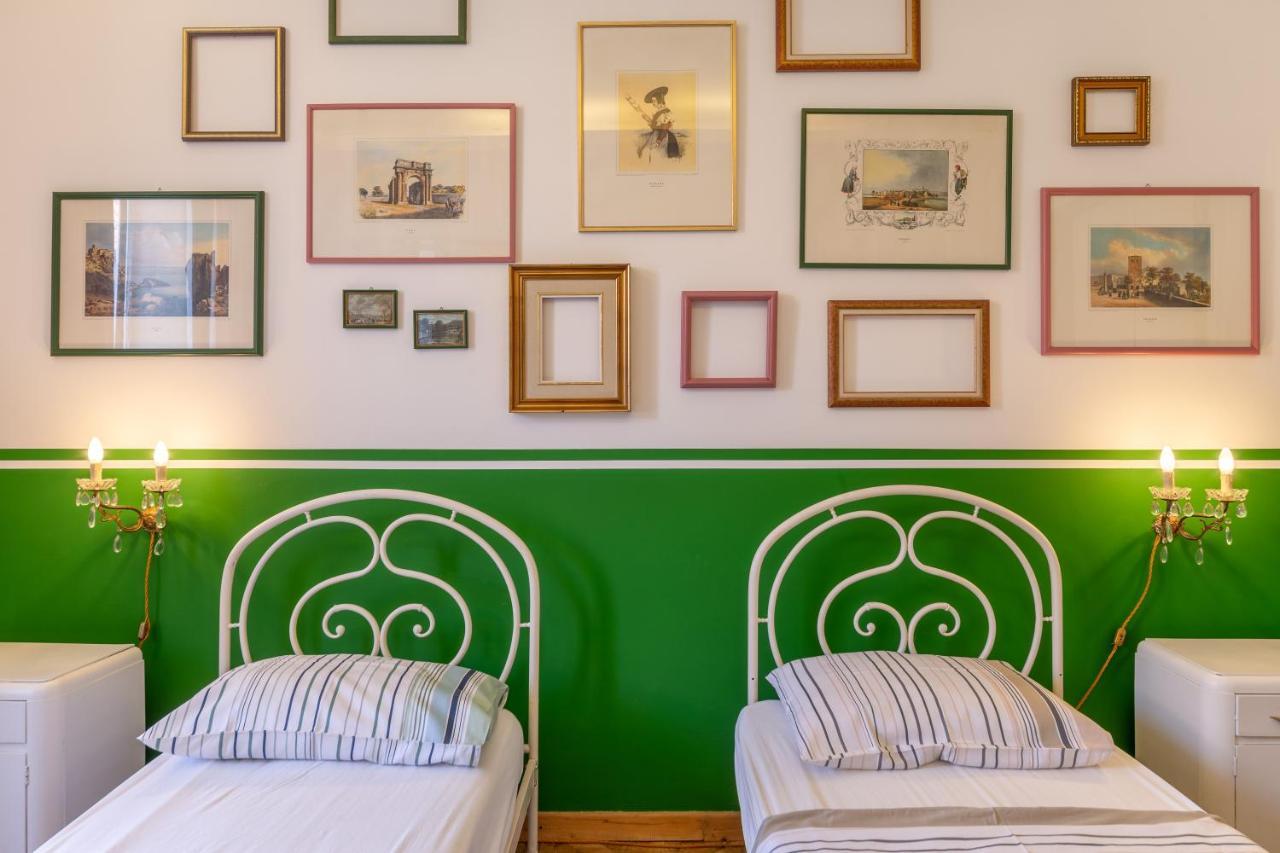 Citta Del Capo Hotel ตรีเอสเต ภายนอก รูปภาพ